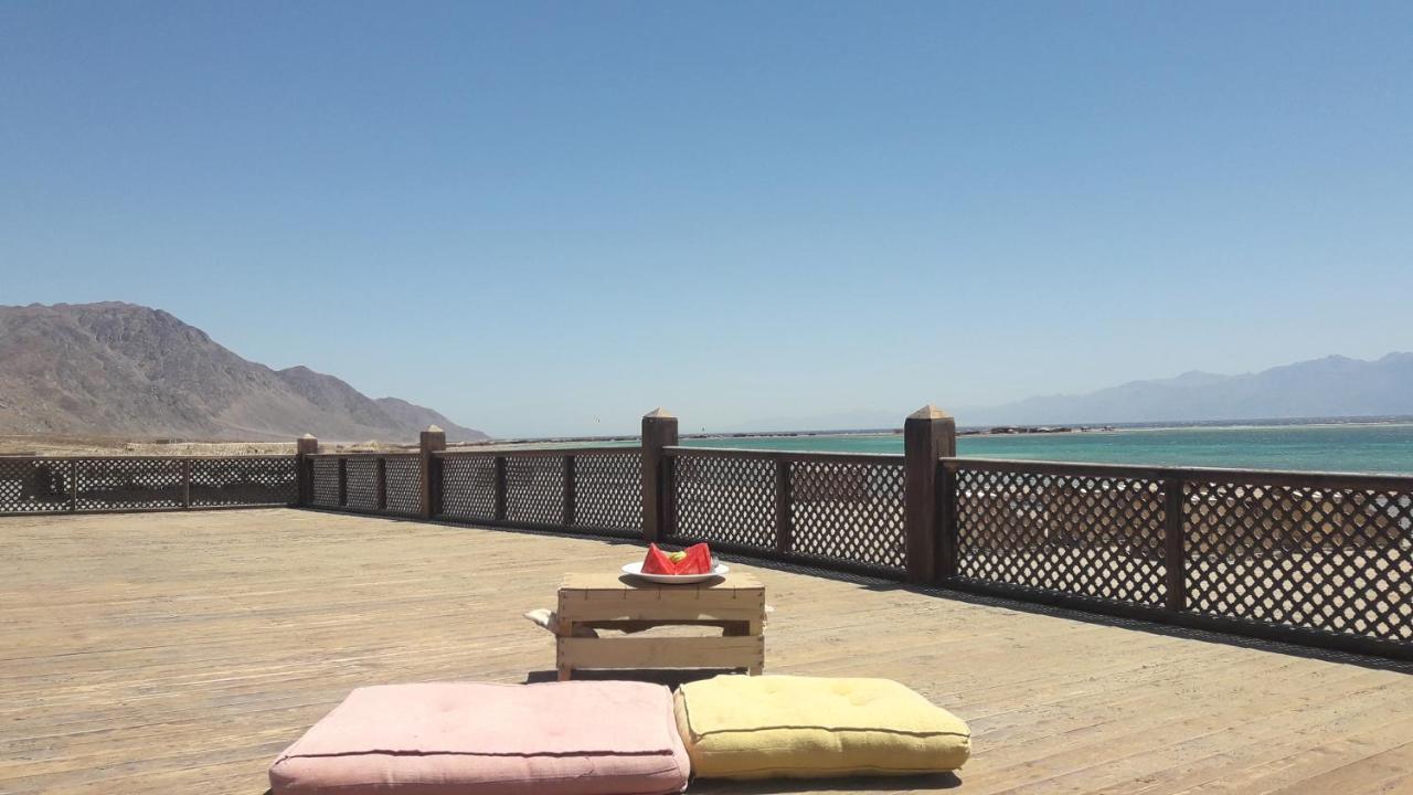 Laguna Beach & Restaurant Dahab Exterior photo