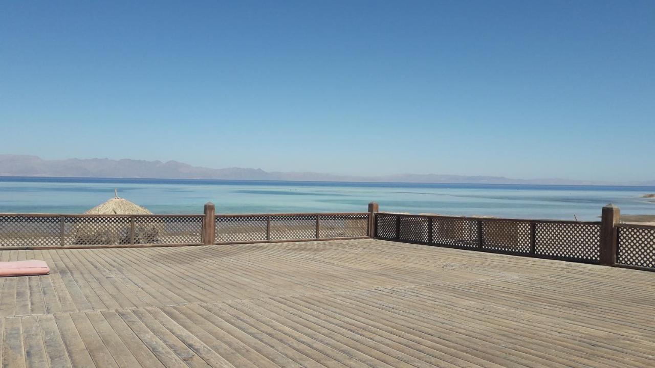 Laguna Beach & Restaurant Dahab Exterior photo